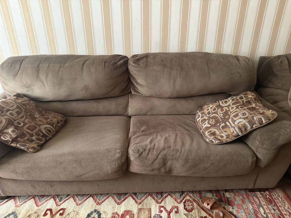 Продаю диван и кресло