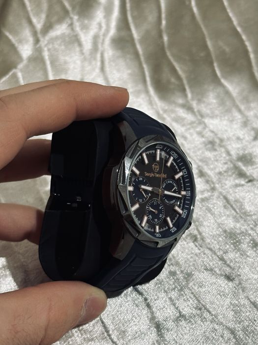 Часы Sergio Tacchini