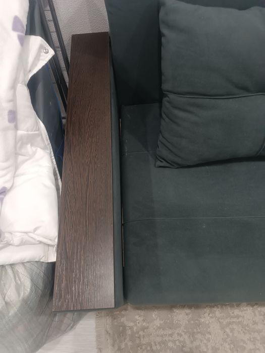 Диван в хорошем состоянии