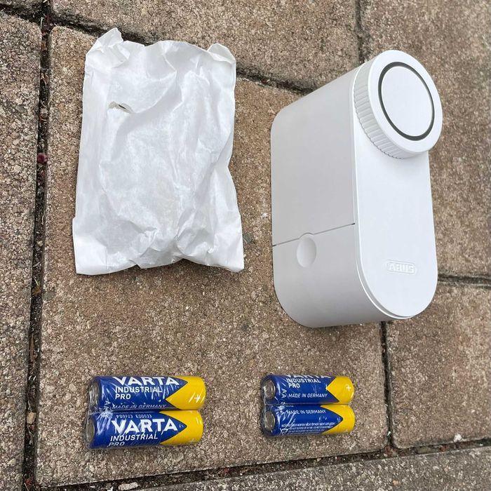 Smart Lock ABUS LOXERIS One – Încuietoare inteligentă, nouă