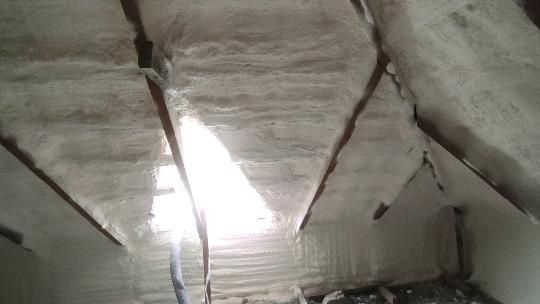 Утепление  домов пенополиуретан