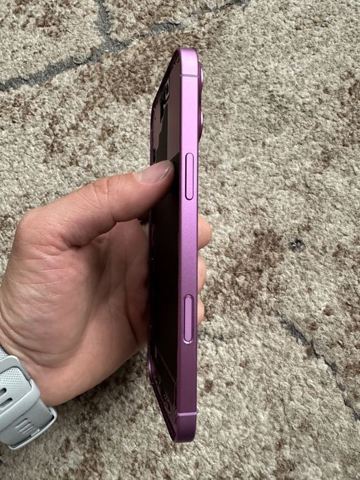 Mijloc complet iPhone 16 Plus Pink, fara ecran