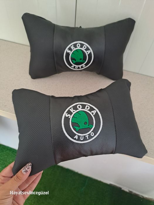 Авто Възглавнички