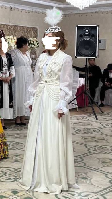 Продам платье