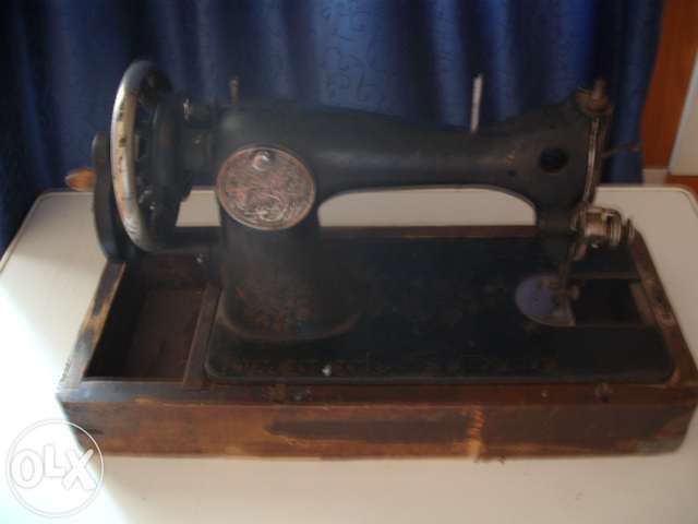 Masina de cusut - SINGER-1910
