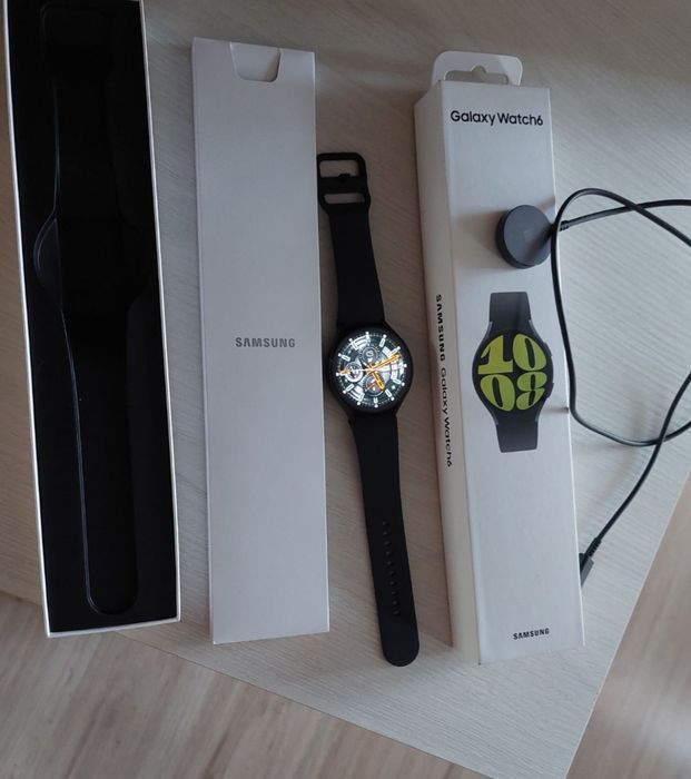 Смарт часы Samsung watch 6 44мм.