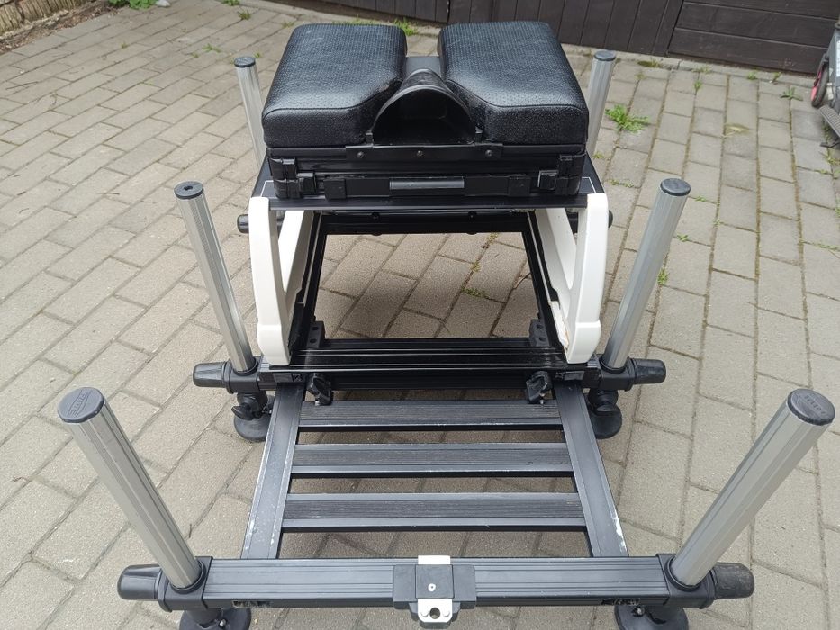 Scaun modular Rive D36