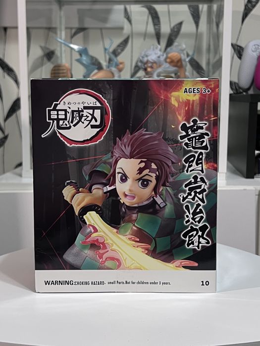 Demon Slayer: Kimetsu no Yaiba 16cm Tanjirou Figurină Anime Sigilată