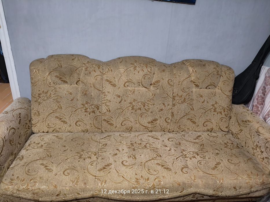 Диван и кресла для гостиной