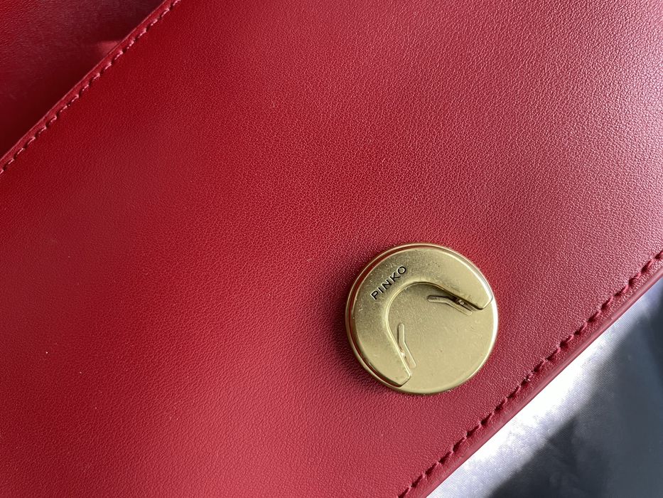 Pinko оригинална чанта Пинко