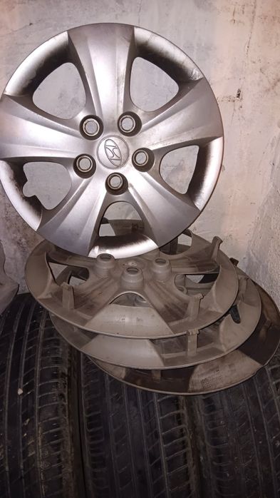 Стоманени джанти 5х114.3 15" заедно с тасовете