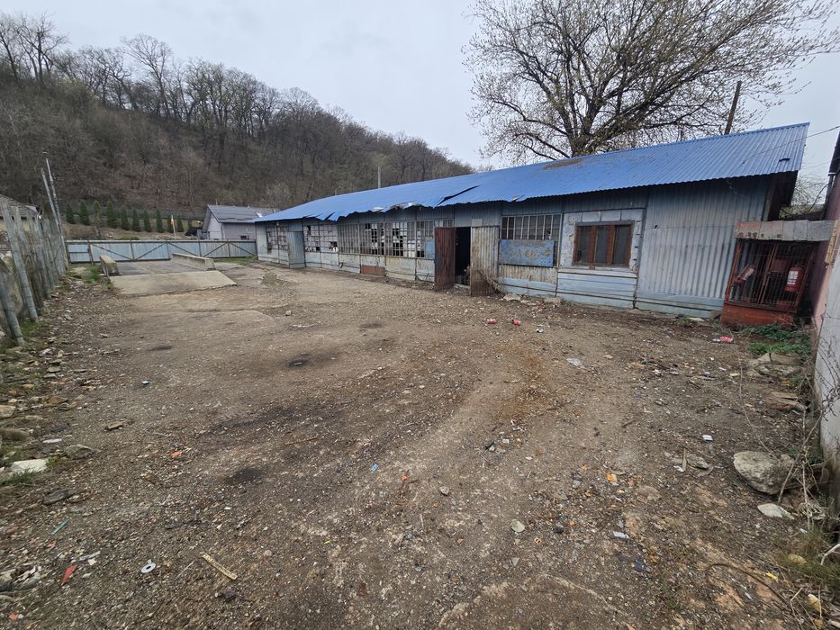 Hala + teren de vânzare Dej str. 1 Mai nr. 85