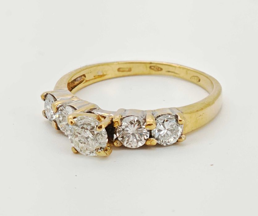 Inel aur 18k cu diamante 1,35ct certificat GIA