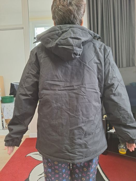 Куртка демисезонная