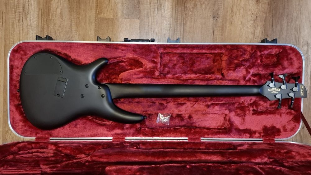 Bass 5 corzi (NOU)Ibanez SRMS625EX-BKF + case ibanez nou