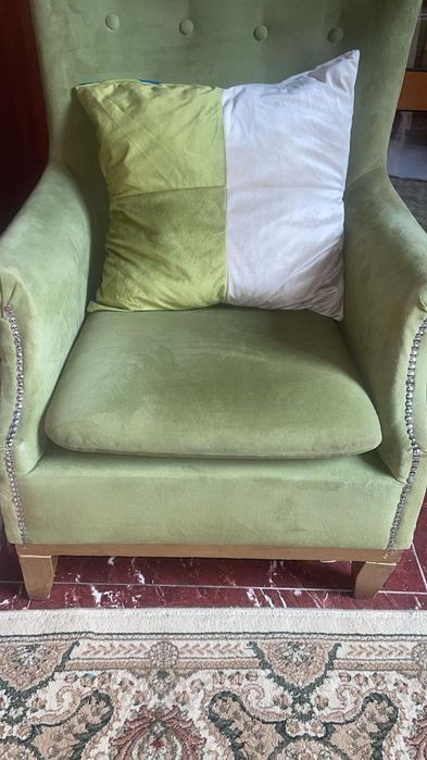 Продаю кресло  дизайнерские