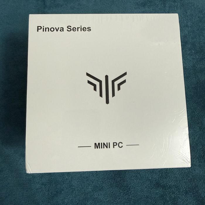 Mini calculator Pinova ideal pentru birouri!