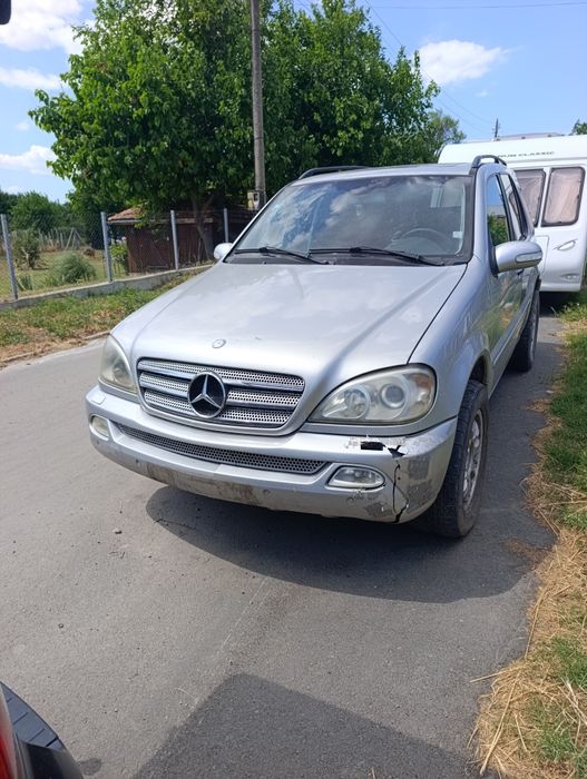 Продавам  Мерцедес  ML400 cdi  2бр.