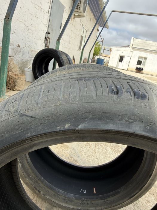 Покрышка на машину