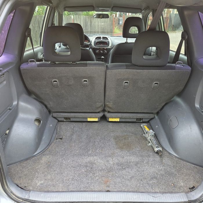 Toyota RAV4 2.0 Disel