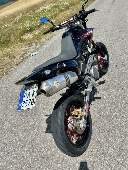 Продавам Honda fmx650 супер мото