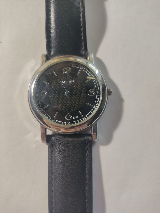 Часы на батарейках