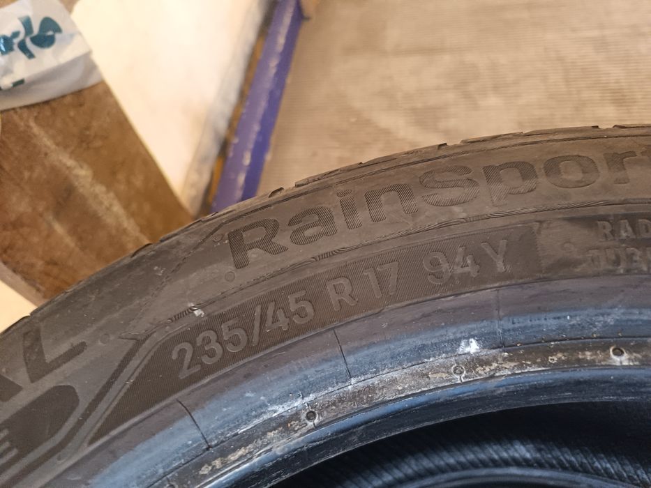 Anvelope vara 235 45 17 uniroyal. 2020 +5mm