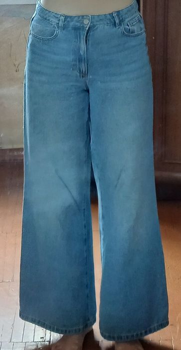 Продам новые джинсы