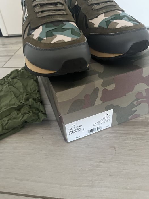 Мъжки обувки Valentino