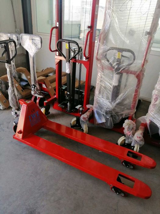 Transpalet / Liza manuala LUNGA 150cm / 180cm / 200cm - 2000kg