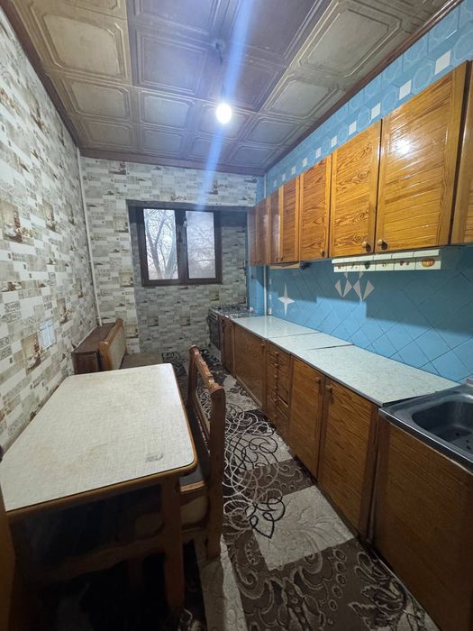 Срочно продам квартиру дружба