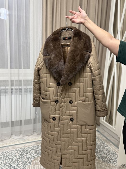 Пальто с синтепоном Loreta, новое, 48 размер