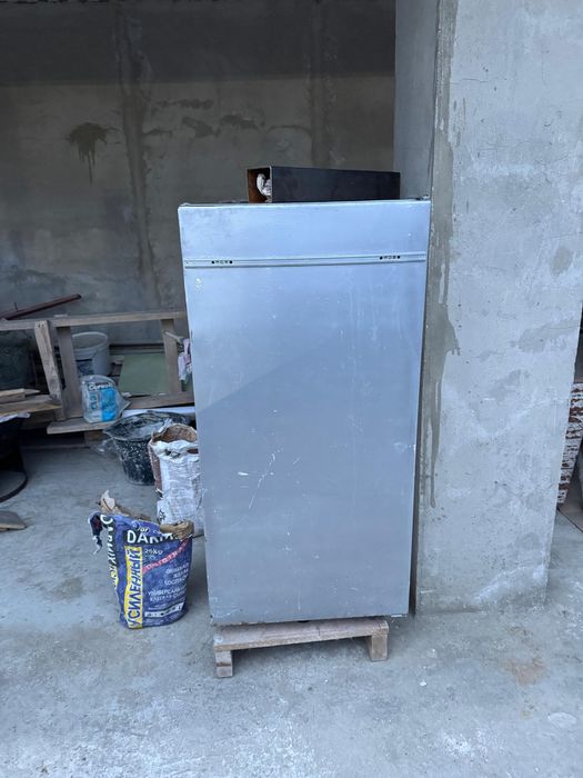 Рабочий холодильник