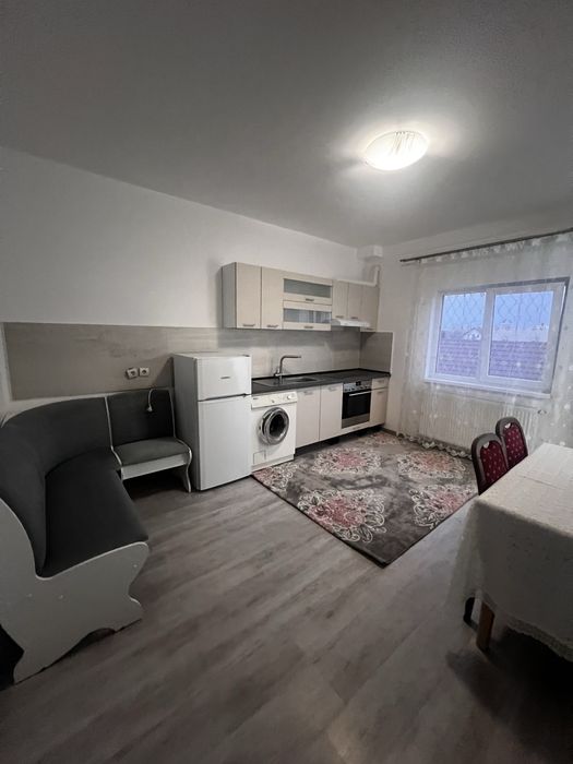 Apartament la casa