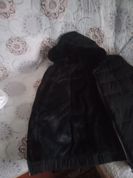 Продам куртку зимнюю