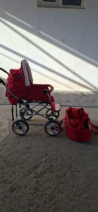 Коляски разные,продам.