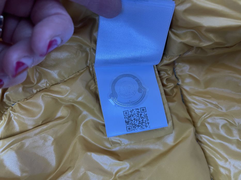 Geaca Moncler cu puf marime 1