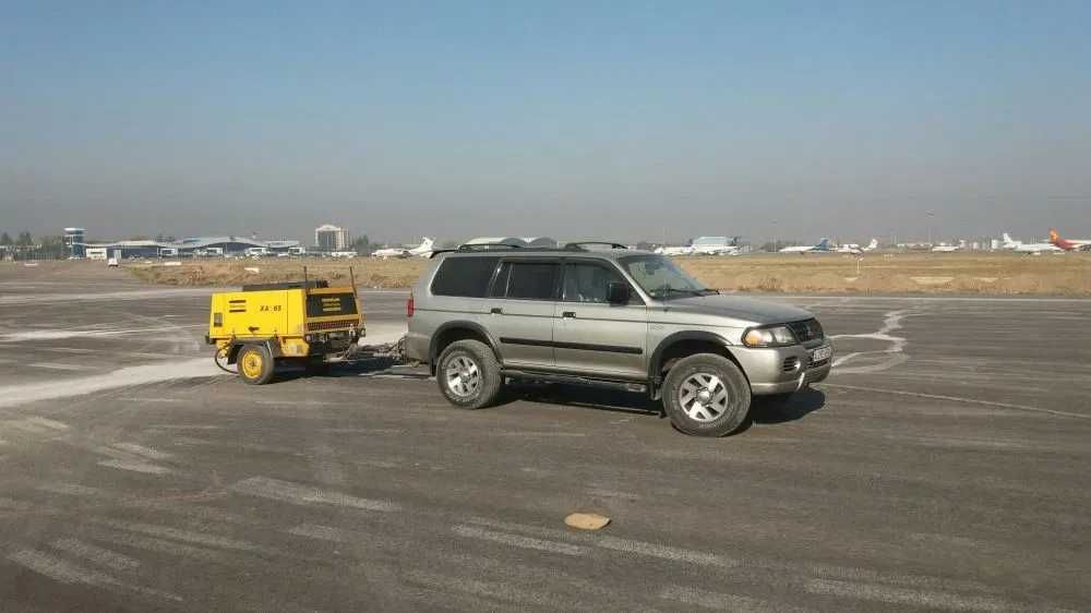 Компрессор в аренду,  продувка,  отбойные молотки