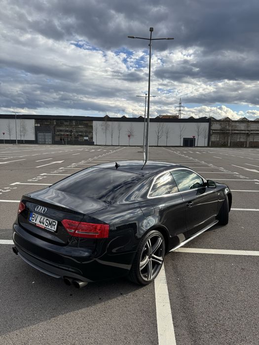 Audi a5 S line 211cp
