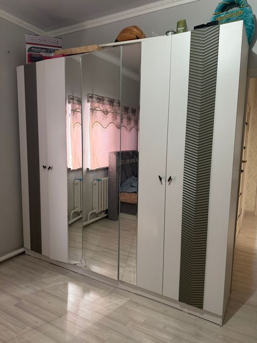 Гарнитур + кровать