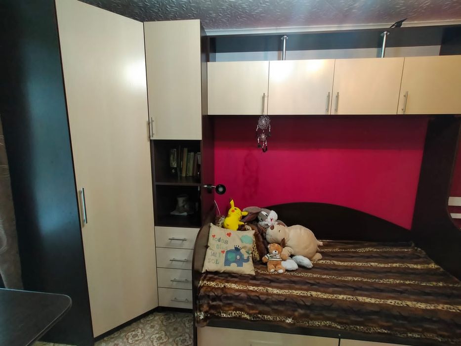 Продам кровать односпальнную