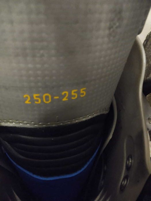 Ски обувки Munari