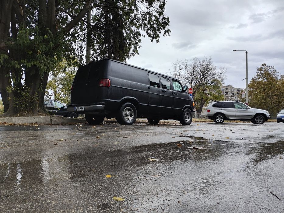 Dodge RAM.Van UNICAT in EU  2003