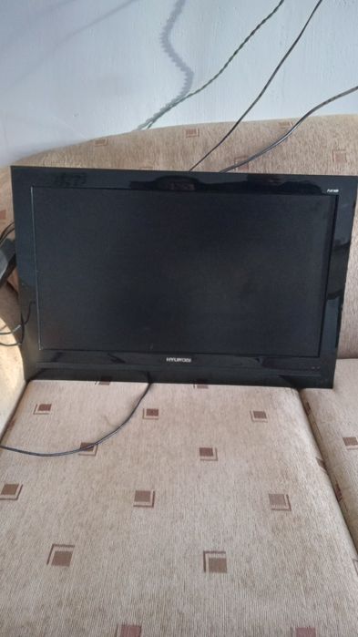 Телевизор 24 инча