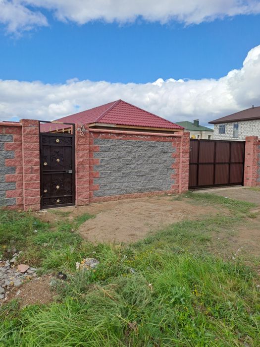 продам коттедж м-н Уркер