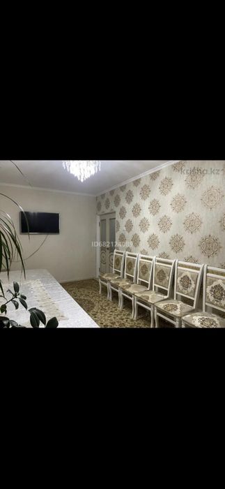Продам комплекс стол и стульев 16 штук
