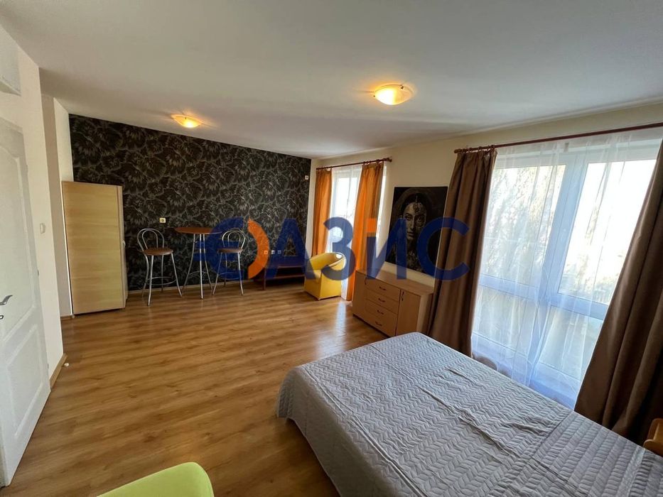 Продава се Едностаен апартамент в к.к. Слънчев бряг - 50 кв.м за 632 €/кв.м - Снимка #4