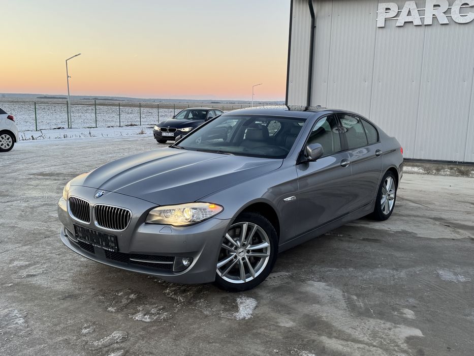 Bmw X drive/distronic/keyless/camere/trapa/head up/applecarplay/rate