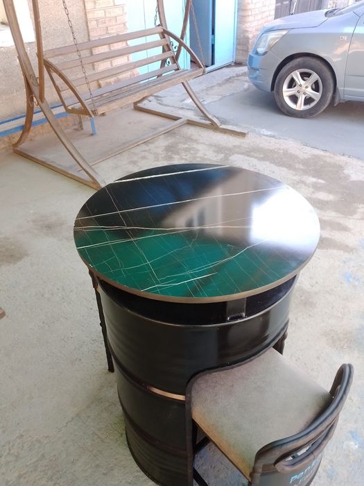 Капсула,сталы из бочки, бисетки зима лета, стол с огнем, барные стулья