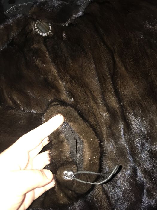 Продам норковую шубу